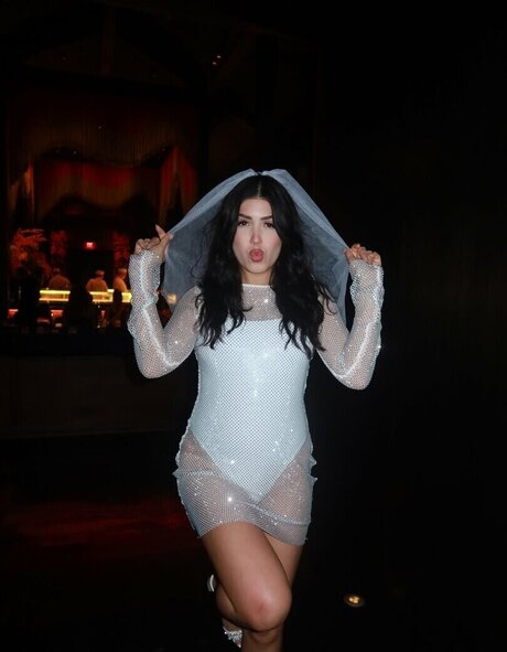 iamsofiabella naked star pic