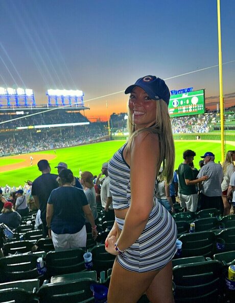 Bree Delio sex model pics