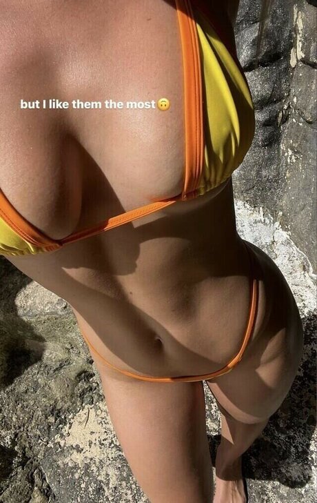 pool fuck onlyfans beautiful nude img