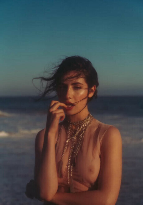 Maud Elena pornstar naked galleries