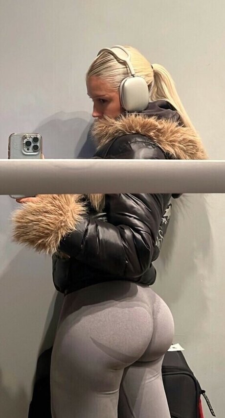 blonde milf onlyfans beautiful porn image