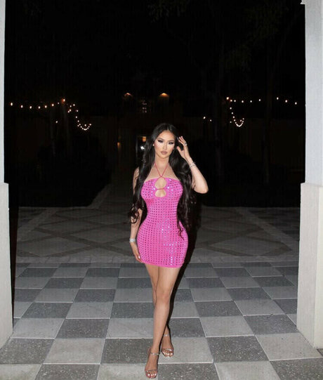 Bbyedith model adult pic