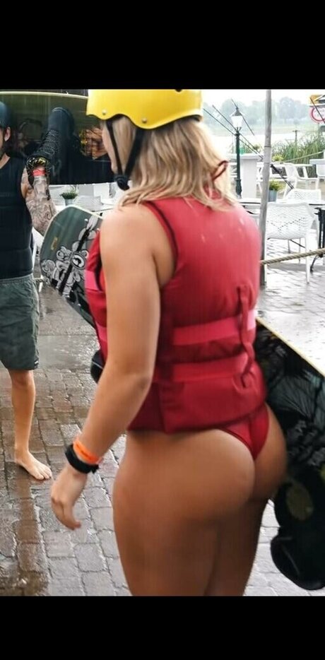 tight pussy onlyfans free naked img