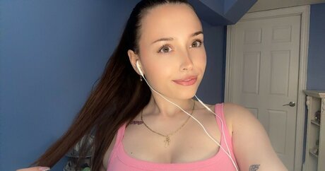 Claudzmo model adult archive