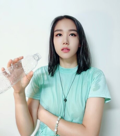 Thea Lee erotic star pics