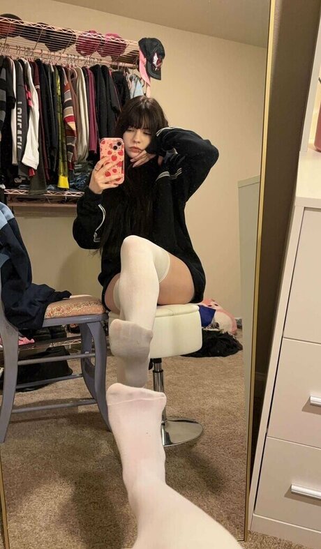 isizzly sexy model picture