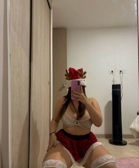 Marianahoyosr model sexy pics