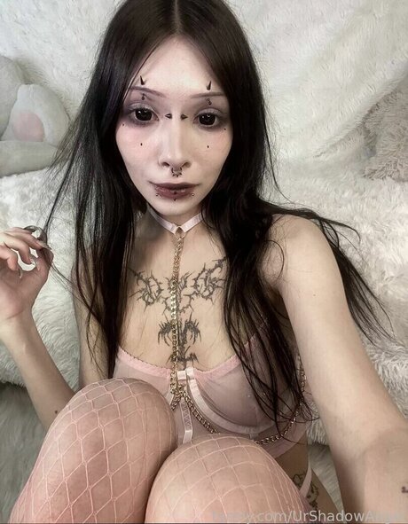 UrShadowAngel hd model pictures