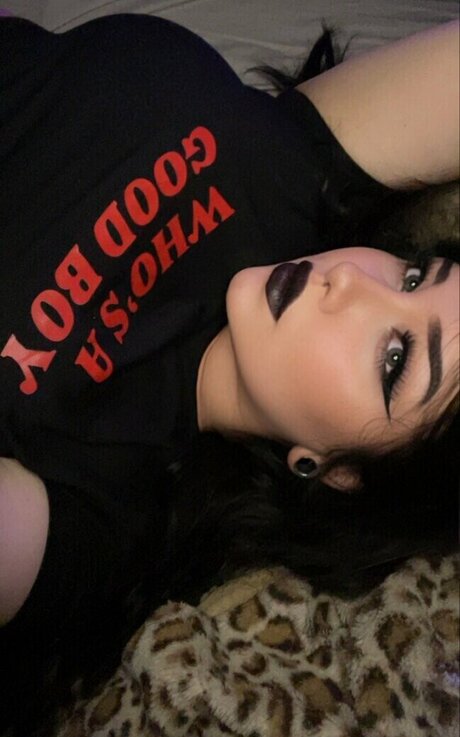 Vaermina beautiful star photo