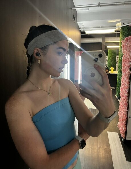 Rose Ruland nude pornstar pics