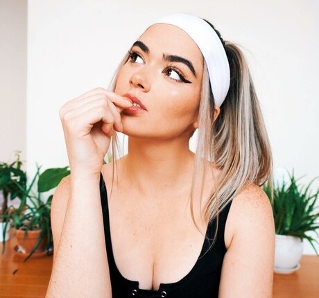 Rose Ruland model perfect images