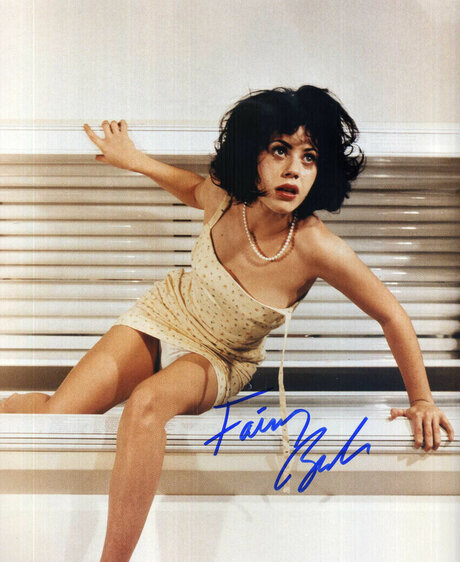 Fairuza Balk nude star gallery