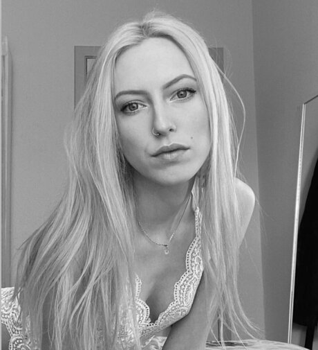 r3b3kka free perfect pornstar picture