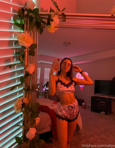 catlyn star naked archive