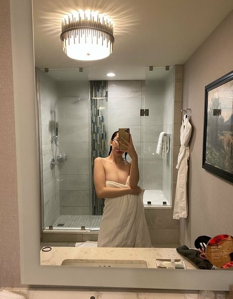 catlyn actress galleries