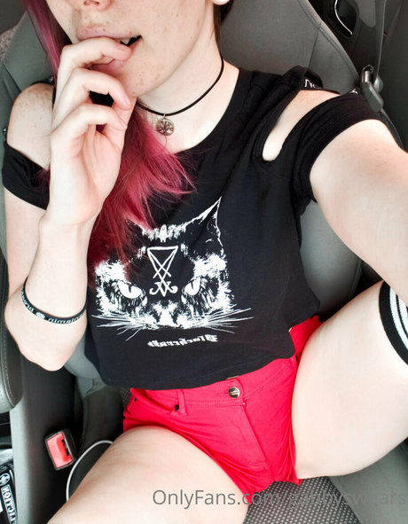 dripping wet pussy onlyfans free nude pic