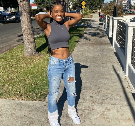 LaToya Tonodeo pornographic model photo