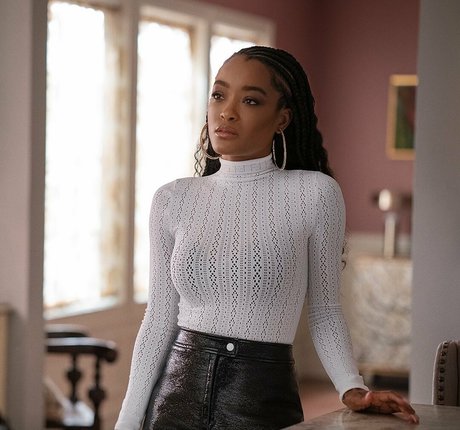 LaToya Tonodeo star hot picture