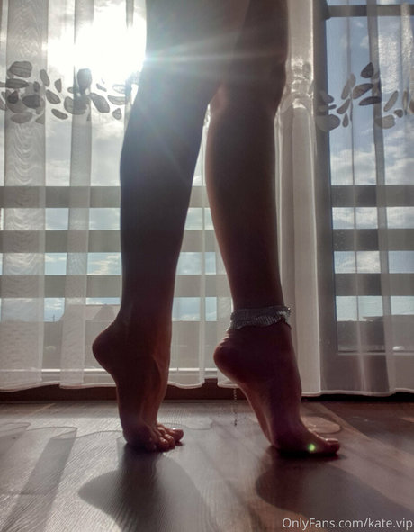 kate vip nudes model photos