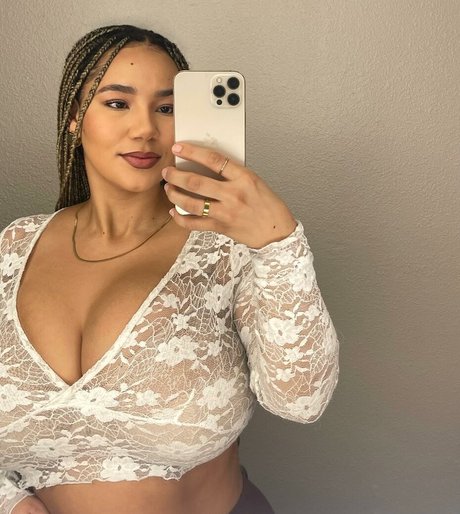 ebony wet pussy onlyfans beautiful nude picture