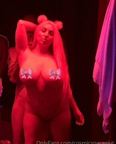 cosmicspaceslut pornstar xxx pics