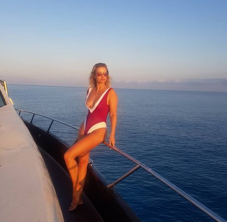 Cristina Ferreira nice pornstar archive