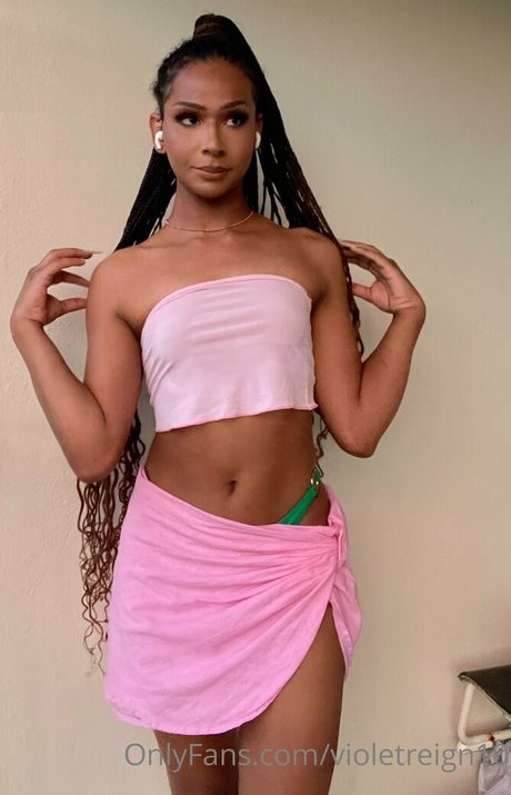 violetreign10 high quality model photo