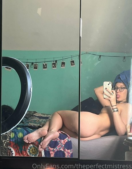 nerdy teen onlyfans beautiful naked archive