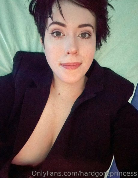 hardgoreprincess hot star photos