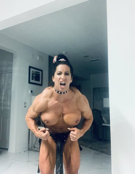 angelasalvagno adult model images