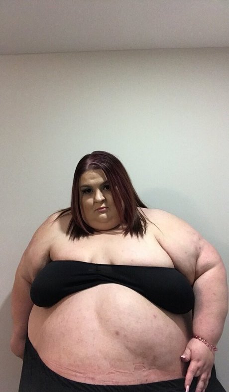 massivelysweet pretty pornstar pic