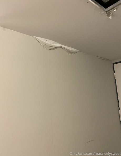 massivelysweet xxx model pic