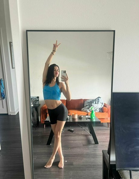 strip nude onlyfans art xxx pictures