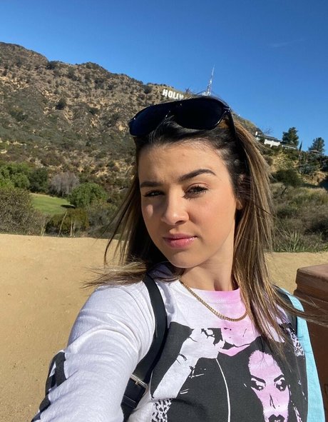 rocketkylie model beautiful galleries