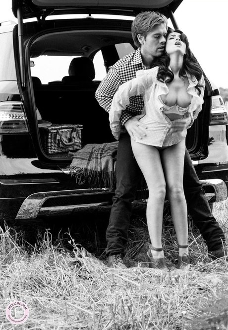 big tits young onlyfans sexy nudes pictures