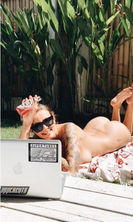 super skinny onlyfans sexy naked pic