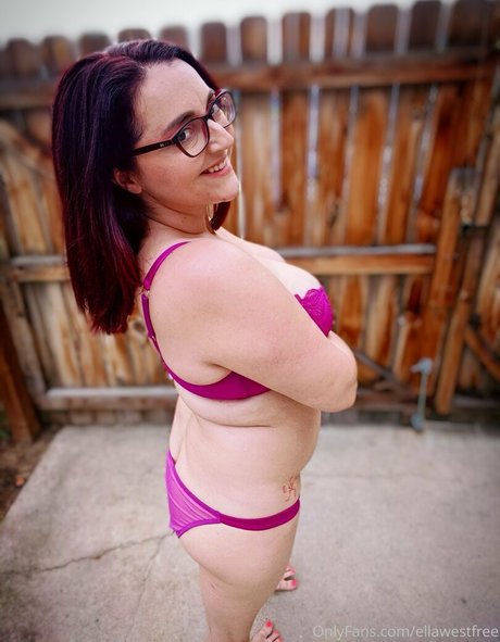 ellawestfree star sex archive