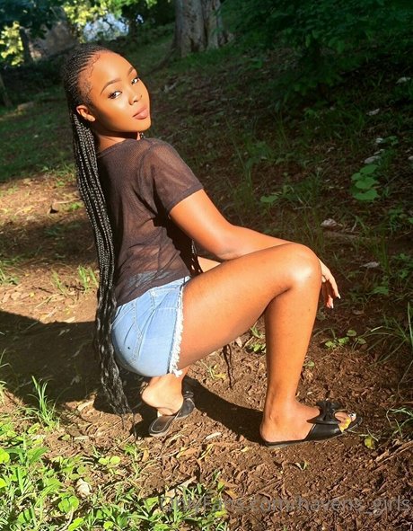 angie bizt star high quality pic