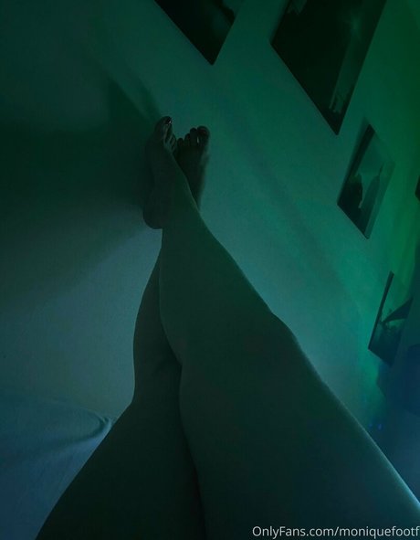 moniiquefox pornstar nude photo