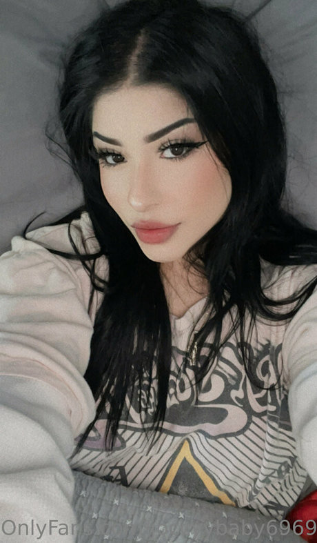 latinabratt69 hd model image