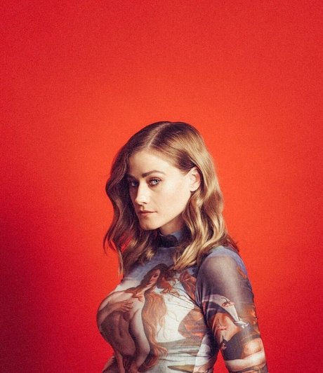 Olivia Taylor Dudley Profile Pic