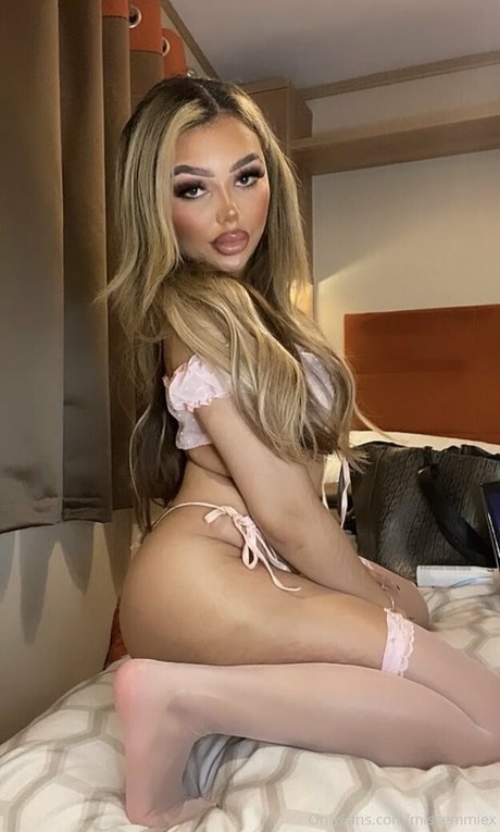 emilyexotics nude pornstar picture