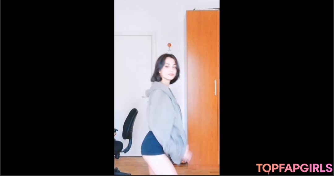 Lucrelisa pornstar hd image