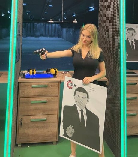 Esvittie pornstar free photos