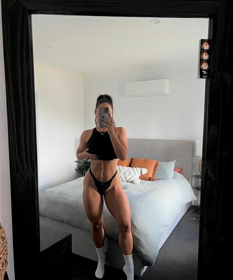 Maddy Ross pornstar hot photos