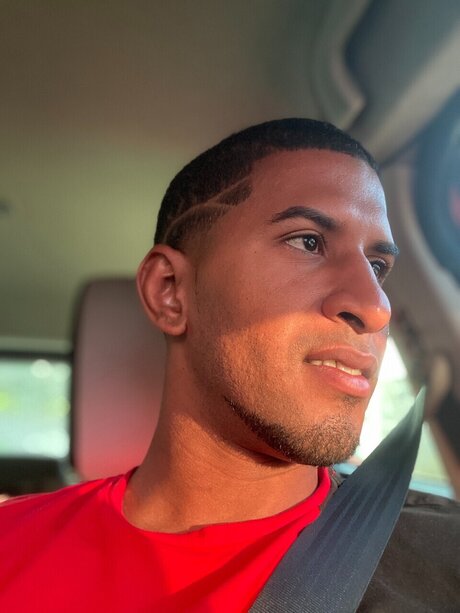 Elio Dolar On Fire_ high quality star pic