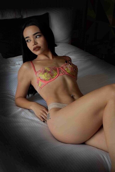 RegBaby__ pornstar top pic