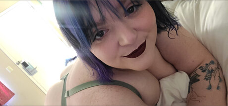 Naida hot pornstar gallery