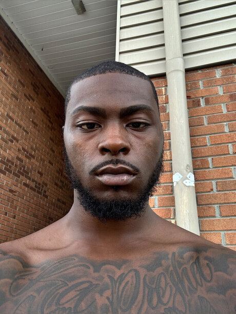 Longdck21 erotic actress image