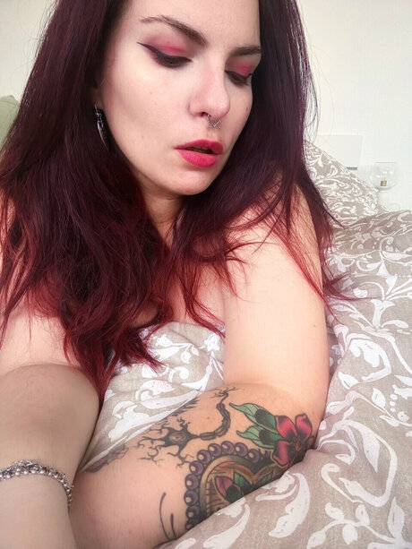 LunaMoonGirl Free hd star pic